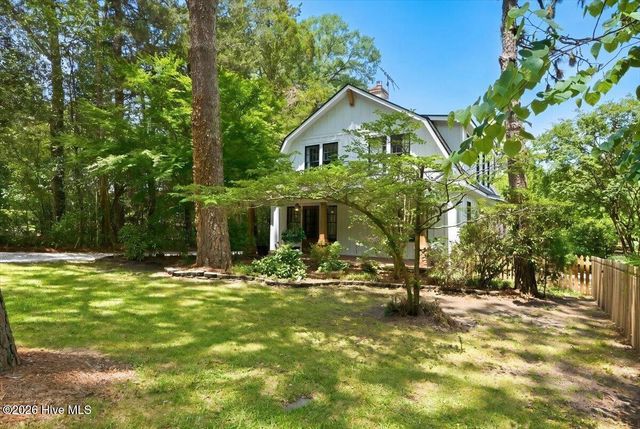 260 N Ridge Street, Southern Pines, NC 28387