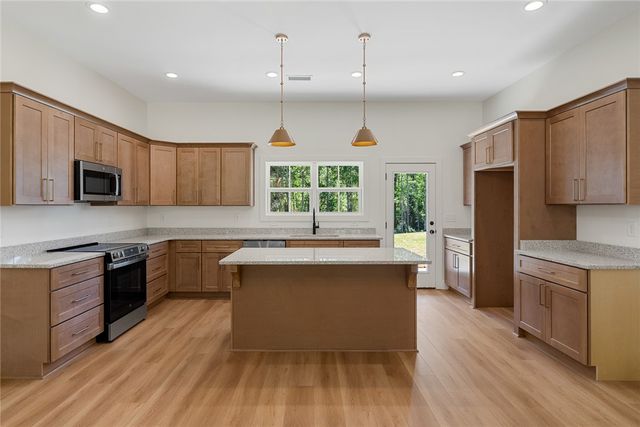 2125A Honea Path Park Road, Anderson, SC 29625