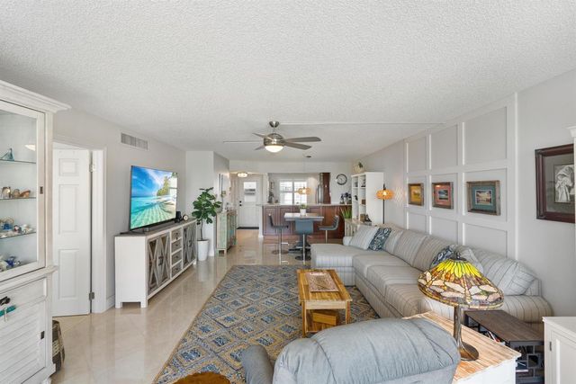930 Dogwood Drive 457, Delray Beach, FL 33483