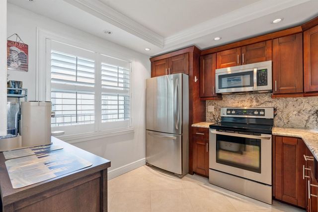 930 Dogwood Drive 457, Delray Beach, FL 33483