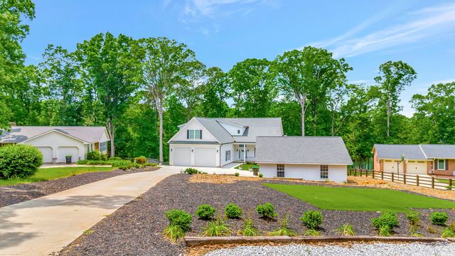 401 Broadwater Circle, Anderson, SC 29626