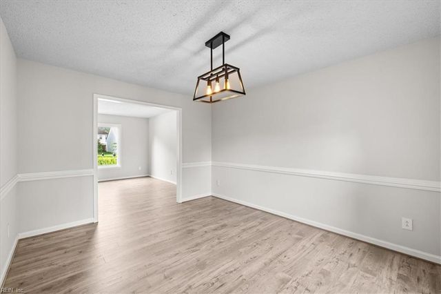 4224 Spruce Knob RD, Virginia Beach, VA 23456