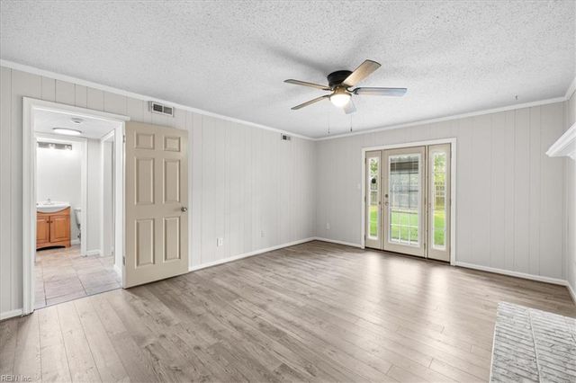 4224 Spruce Knob RD, Virginia Beach, VA 23456