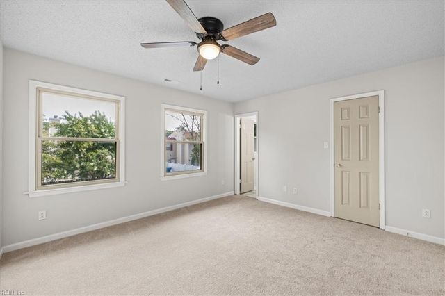 4224 Spruce Knob RD, Virginia Beach, VA 23456