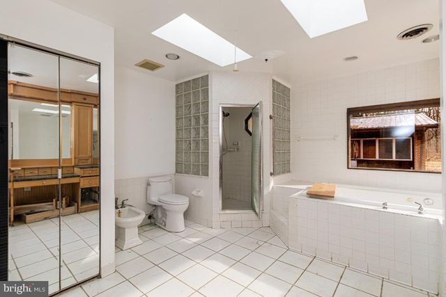 17211 QUEEN ANNE BRIDGE RD, Bowie, MD 20716