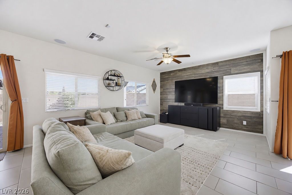 9138 Irish Elk Avenue, Las Vegas, NV 89149 — photo 3