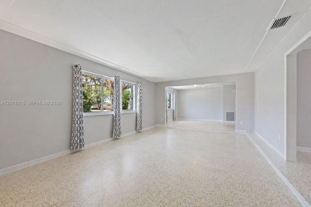 81 NW 18th St, Homestead, FL 33030