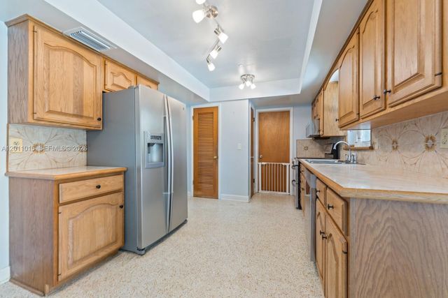 81 NW 18th St, Homestead, FL 33030