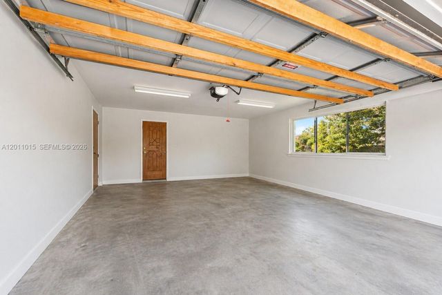 81 NW 18th St, Homestead, FL 33030