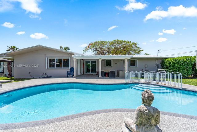 81 NW 18th St, Homestead, FL 33030