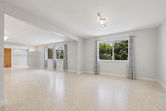 81 NW 18th St, Homestead, FL 33030