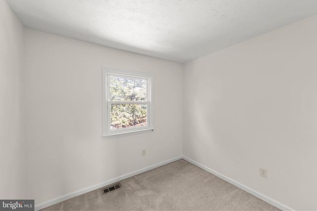 109 ASH HOLLOW DR, Winchester, VA 22602