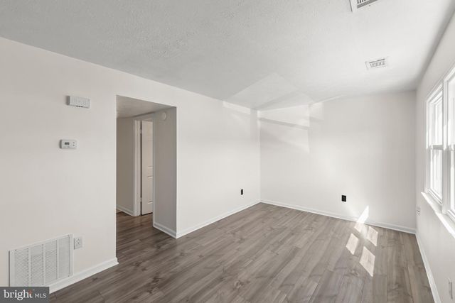 109 ASH HOLLOW DR, Winchester, VA 22602