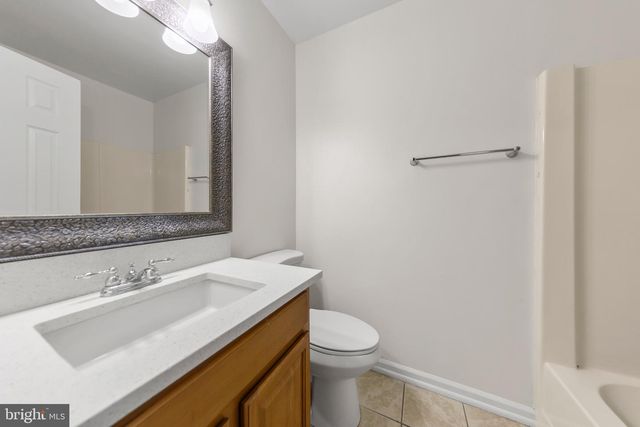 109 ASH HOLLOW DR, Winchester, VA 22602