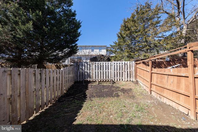 109 ASH HOLLOW DR, Winchester, VA 22602