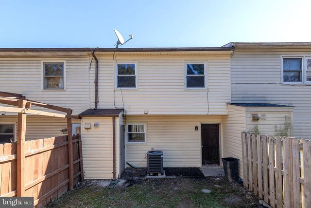 109 ASH HOLLOW DR, Winchester, VA 22602