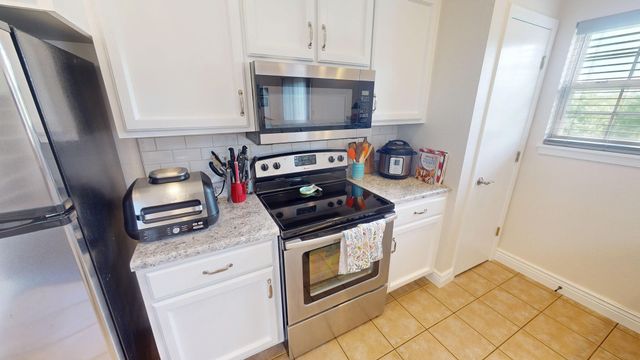 1505 SPIROS DR UNIT A, Columbia, MO 65202