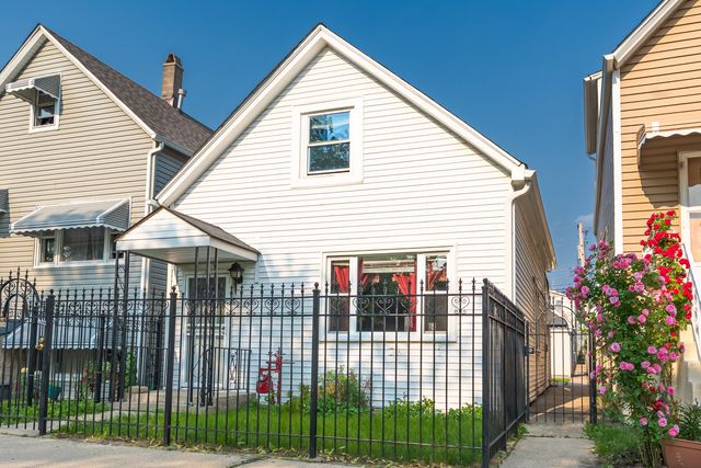 2103 N Long Avenue, Chicago, IL 60639