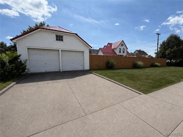 51 Tyler Street, Lancaster, NY 14043