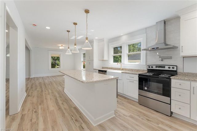 304 Louise Avenue, High Point, NC 27262