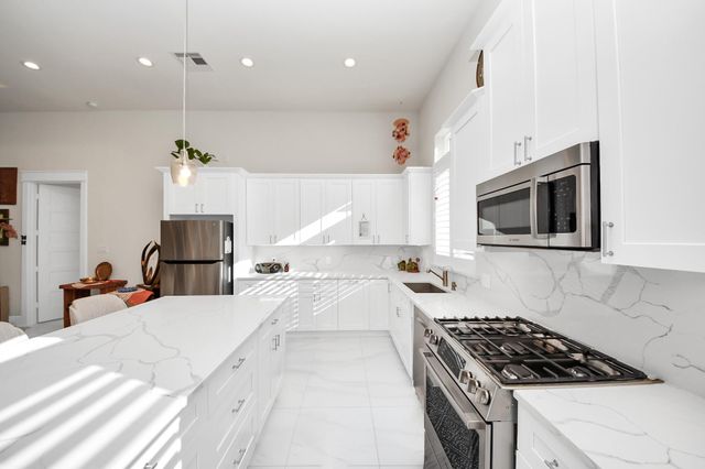 10319 Anchorage Passage, Richmond, TX 77407