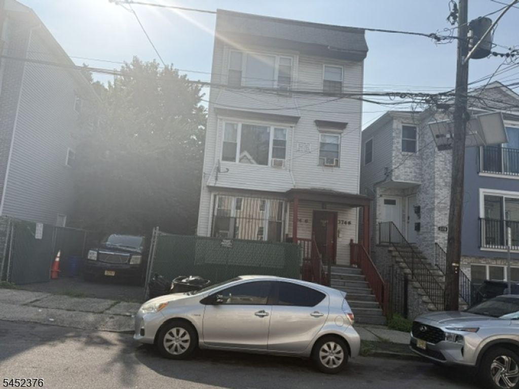 374 Chadwick Ave 3, Newark City, NJ 07112 — photo 2