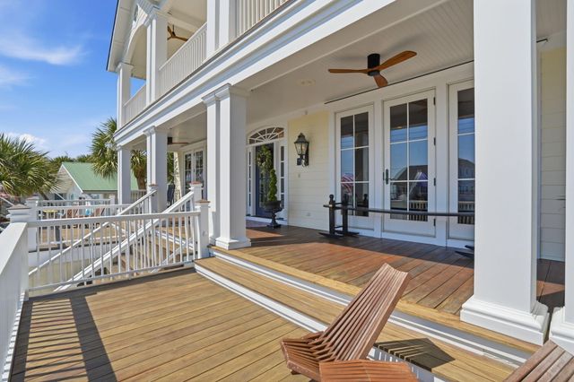 601 Palmetto Boulevard, Edisto Island, SC 29438