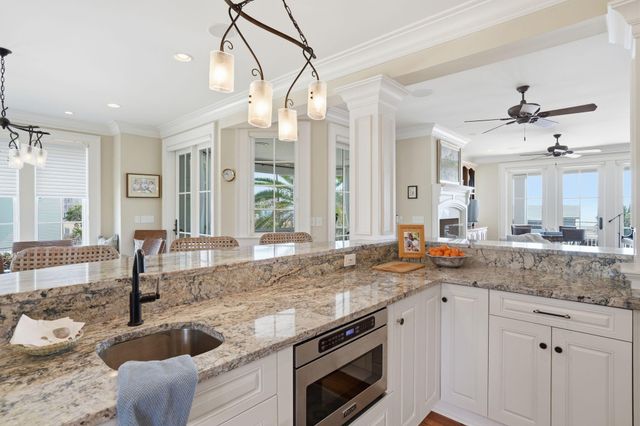 601 Palmetto Boulevard, Edisto Island, SC 29438