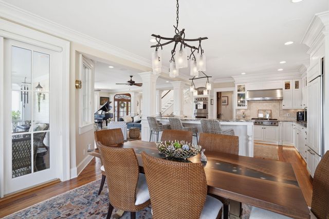 601 Palmetto Boulevard, Edisto Island, SC 29438