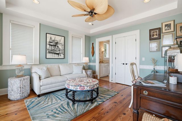 601 Palmetto Boulevard, Edisto Island, SC 29438