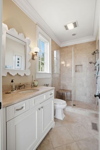 601 Palmetto Boulevard, Edisto Island, SC 29438