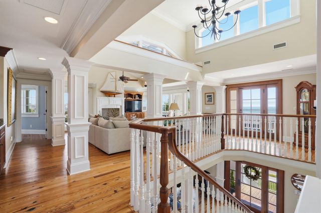 601 Palmetto Boulevard, Edisto Island, SC 29438