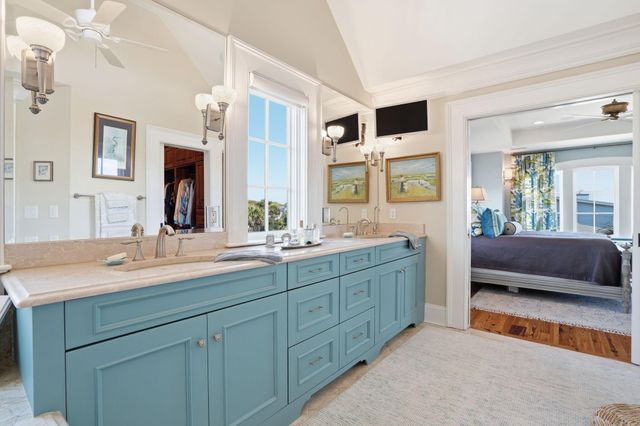 601 Palmetto Boulevard, Edisto Island, SC 29438