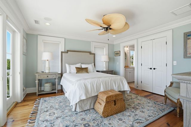 601 Palmetto Boulevard, Edisto Island, SC 29438