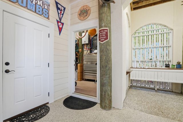 601 Palmetto Boulevard, Edisto Island, SC 29438