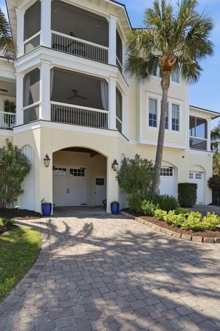 601 Palmetto Boulevard, Edisto Island, SC 29438