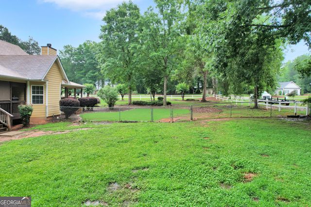 149 Marina Circle, Jackson, GA 30233