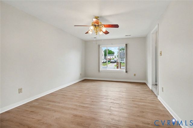 1116 Leslie Ann Dr, Henrico, VA 23223