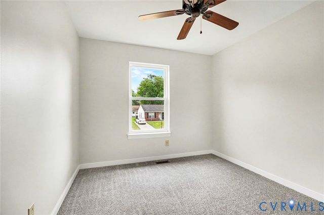 1116 Leslie Ann Dr, Henrico, VA 23223