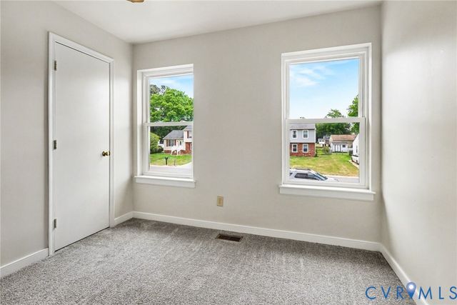 1116 Leslie Ann Dr, Henrico, VA 23223