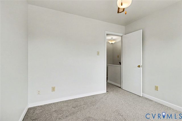1116 Leslie Ann Dr, Henrico, VA 23223
