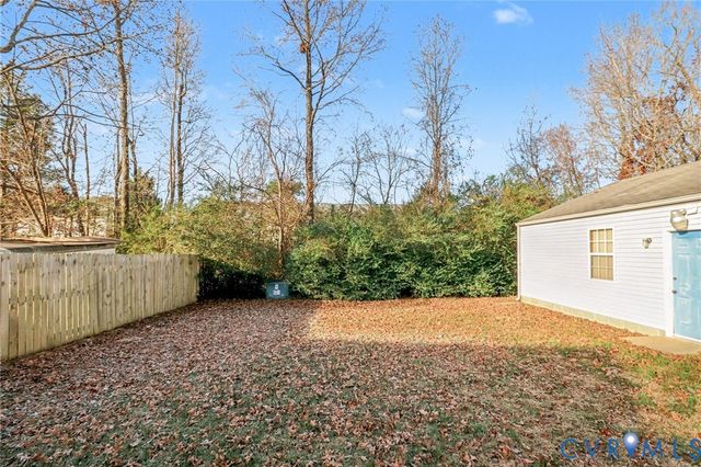 1116 Leslie Ann Dr, Henrico, VA 23223