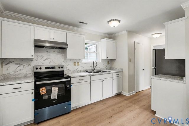 1116 Leslie Ann Dr, Henrico, VA 23223