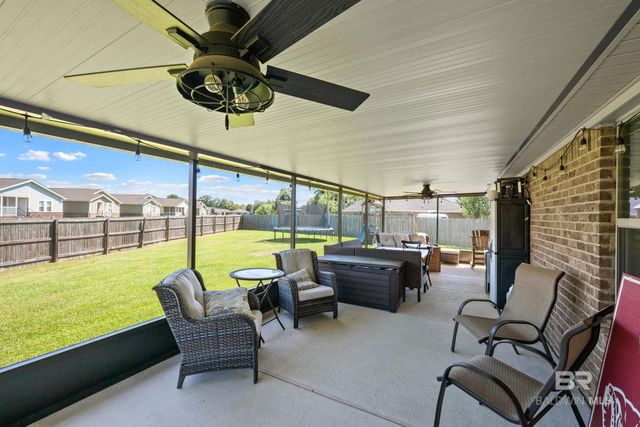 18260 Memphis Way, Robertsdale, AL 36567