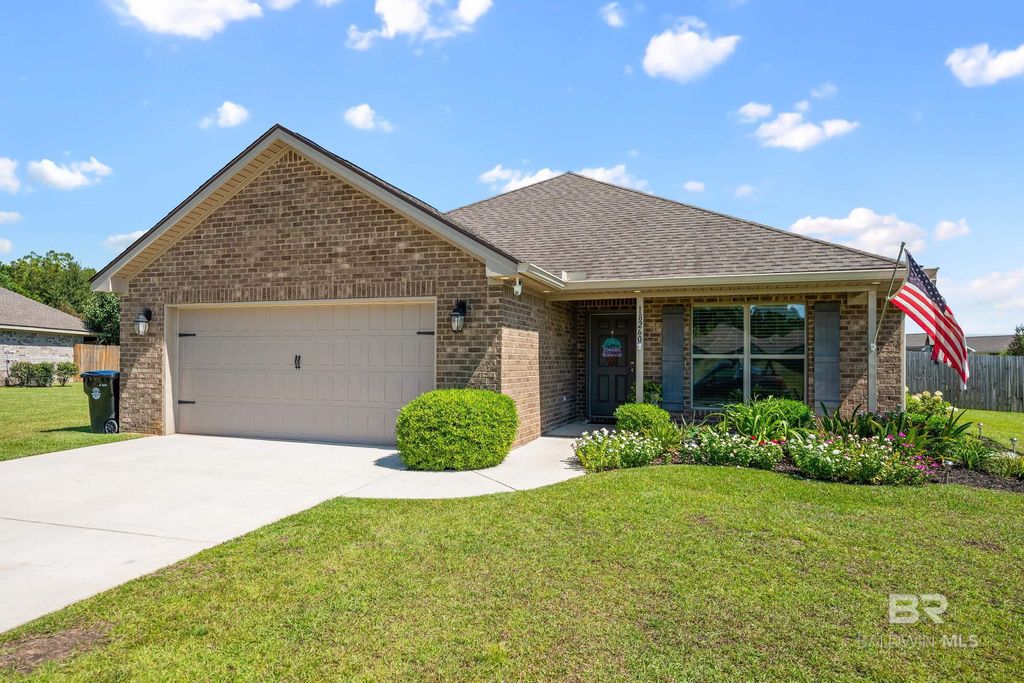 18260 Memphis Way, Robertsdale, AL 36567