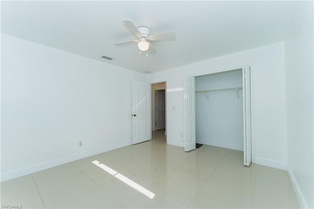 224 NE 9th TER, Cape Coral, FL 33909