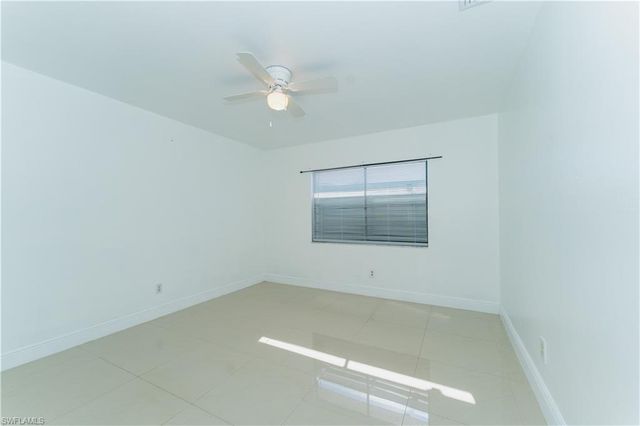 224 NE 9th TER, Cape Coral, FL 33909