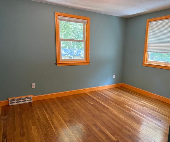 17 Pondview Rd, Sudbury, MA 01776