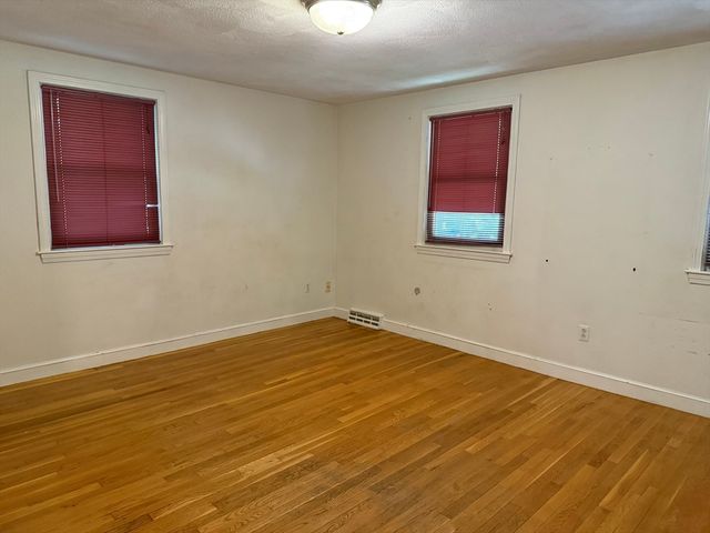 17 Pondview Rd, Sudbury, MA 01776