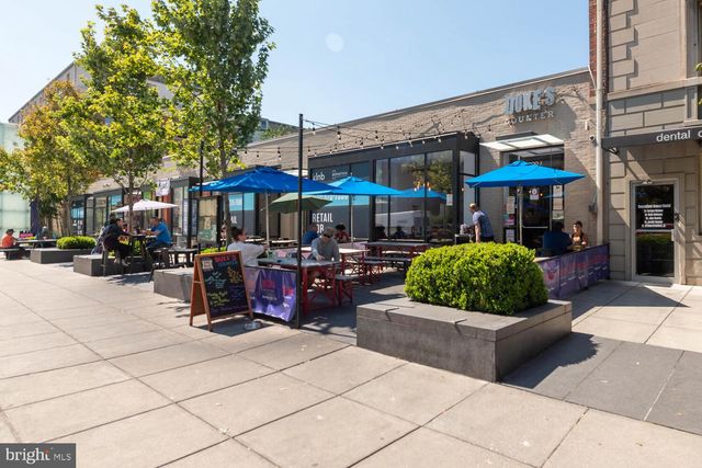 2905 NEWARK ST NW, Washington, DC 20008